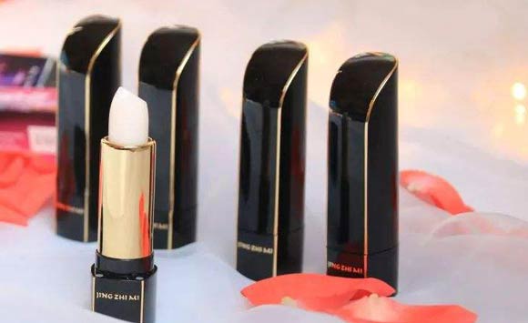 潤唇膏在使用中最易發(fā)生得就是易折斷，那么，潤唇膏的折斷力怎么檢測呢--濟(jì)南賽成儀器